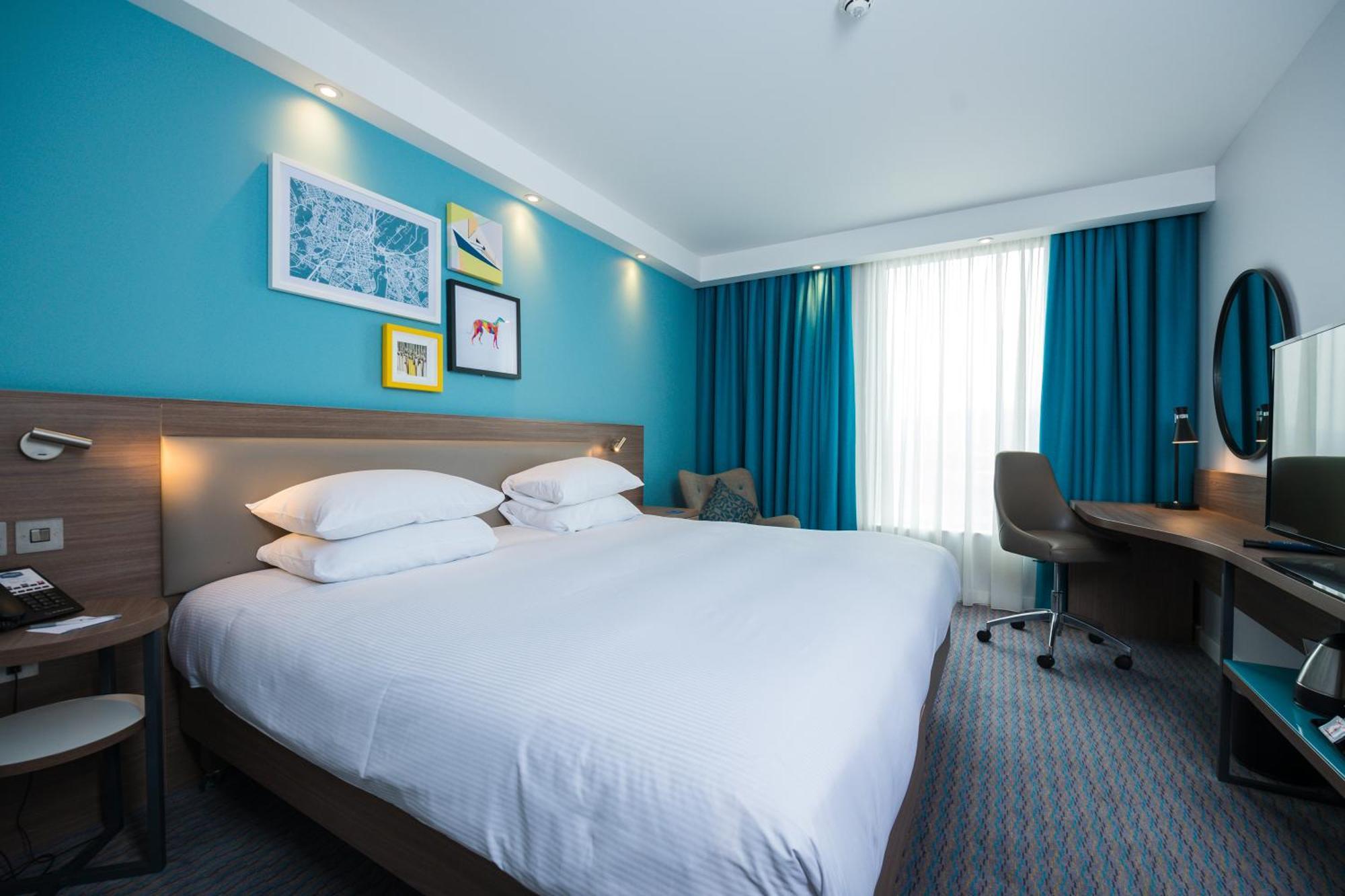 Hampton By Hilton Belfast City Centre Екстериор снимка