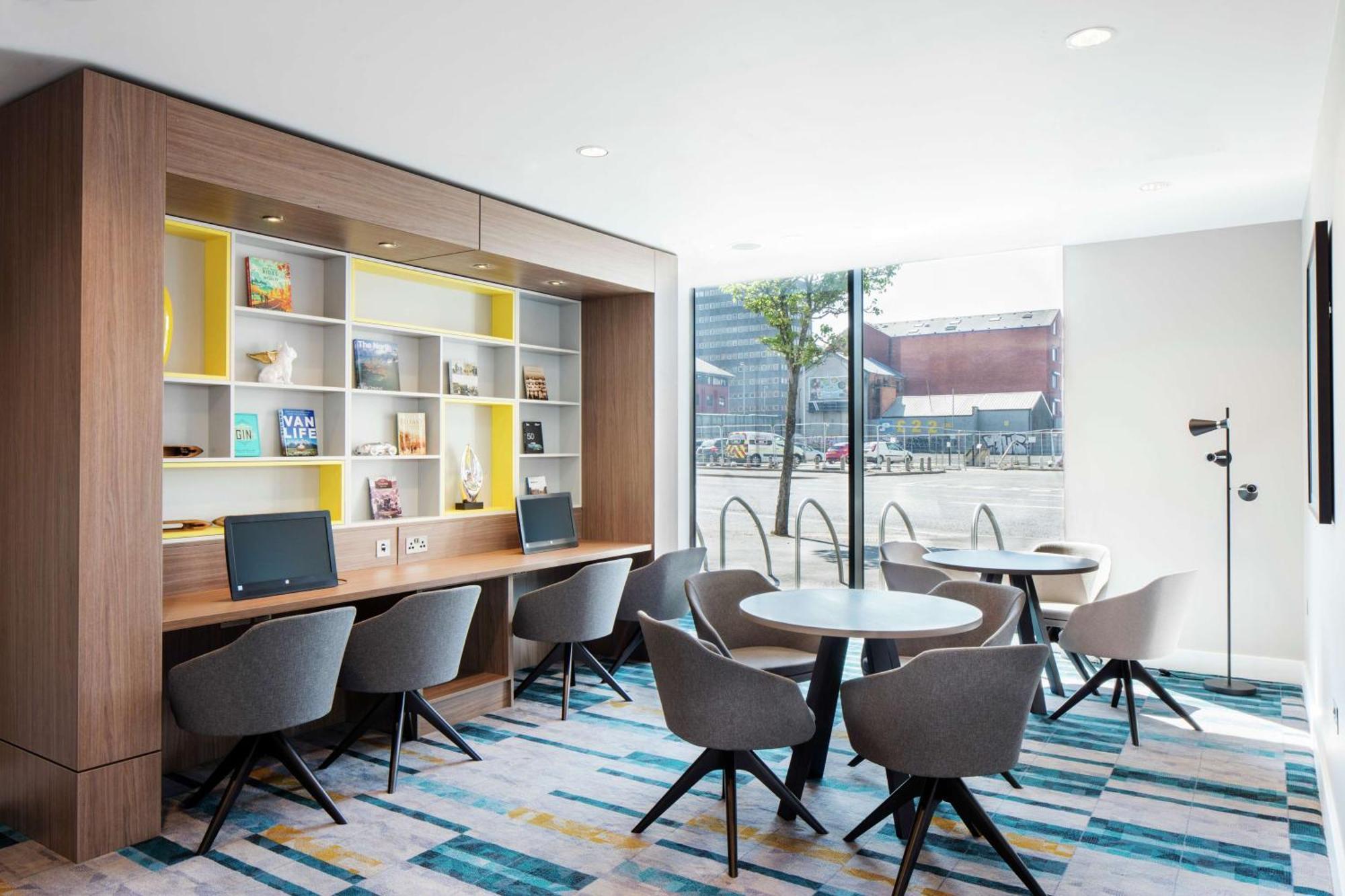 Hampton By Hilton Belfast City Centre Екстериор снимка