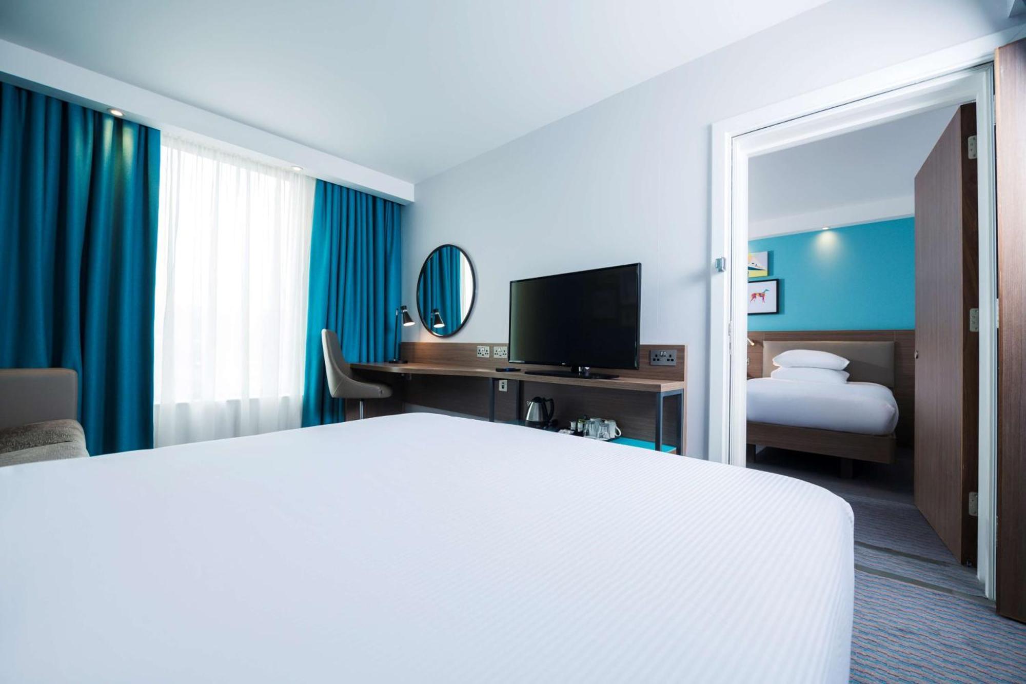 Hampton By Hilton Belfast City Centre Екстериор снимка