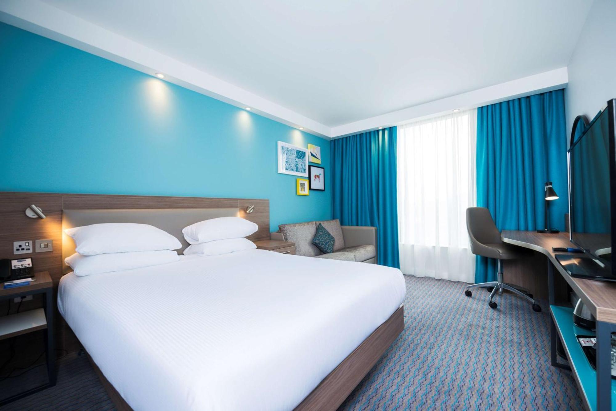 Hampton By Hilton Belfast City Centre Екстериор снимка